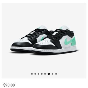 Air Jordan 1 Low GS – Size 4Y - White / Black / Green Glow
